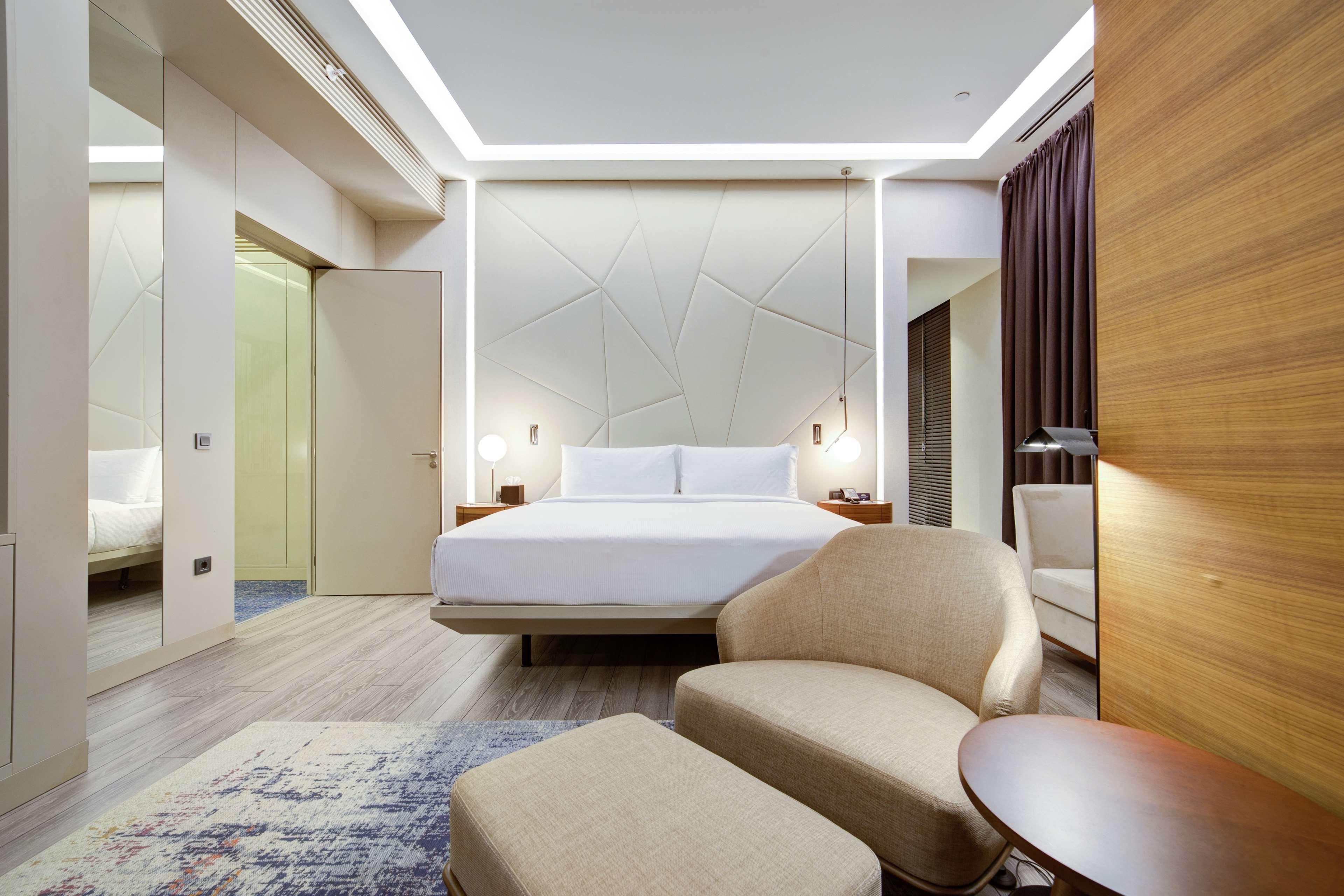 Doubletree By Hilton Adana Hotel Exterior photo