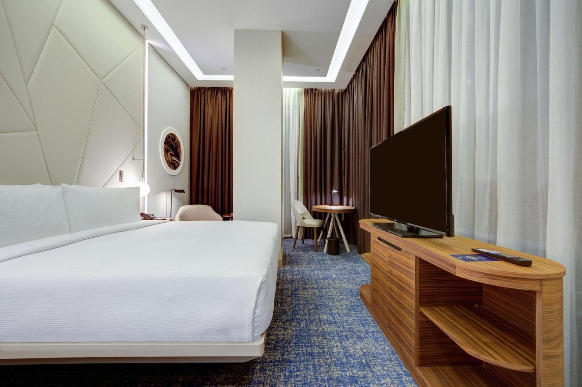Doubletree By Hilton Adana Hotel Exterior photo