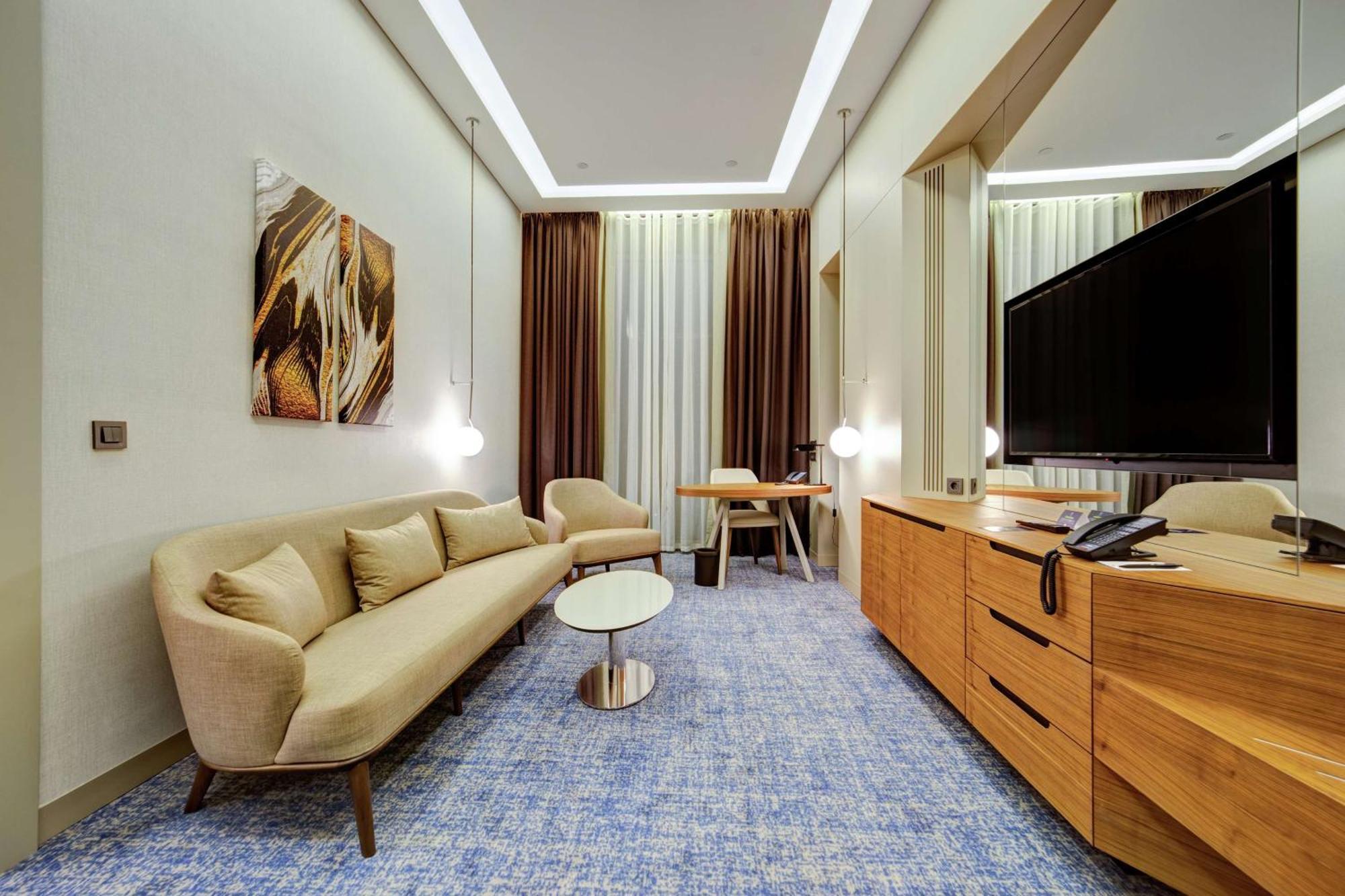 Doubletree By Hilton Adana Hotel Exterior photo