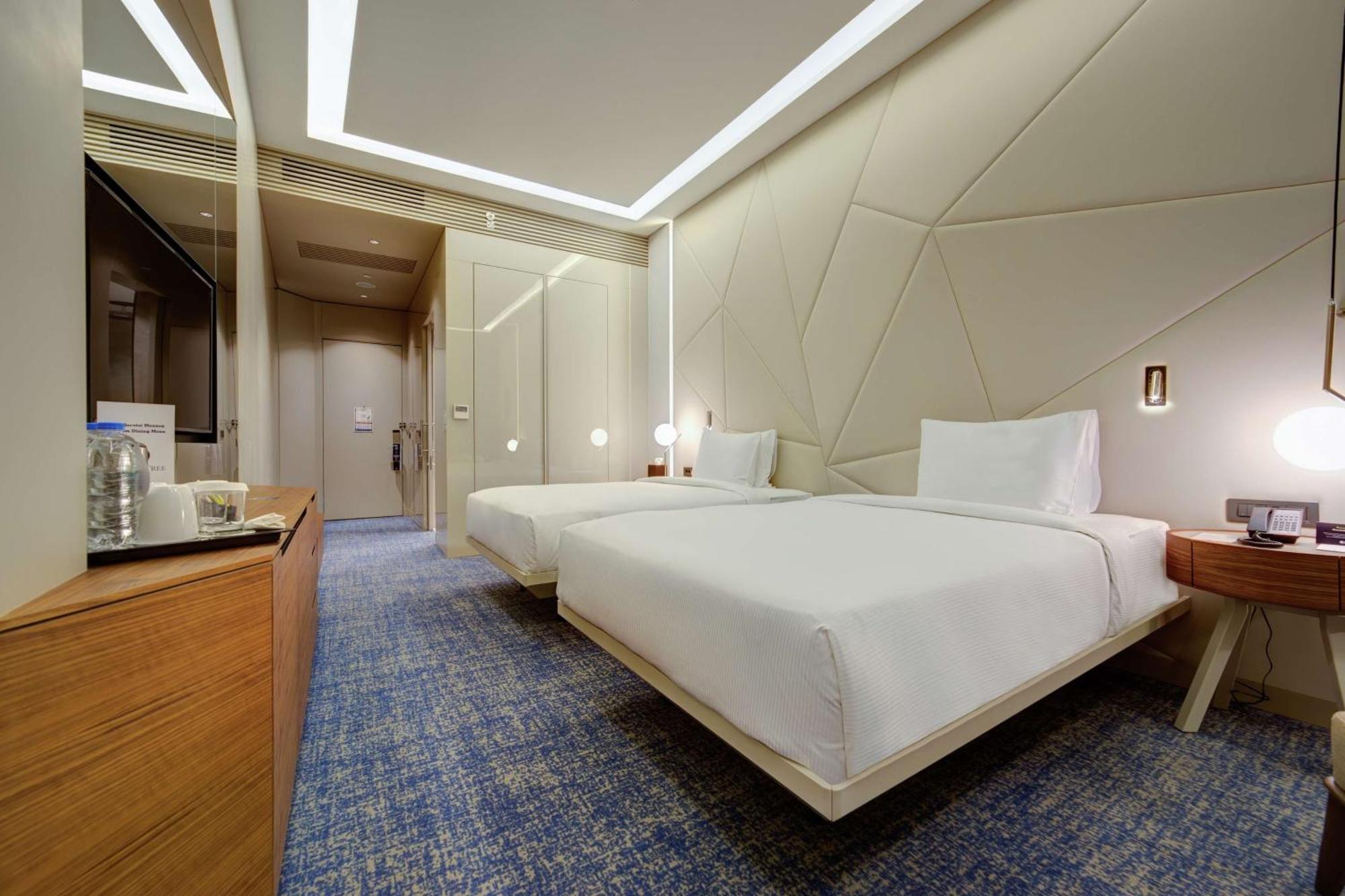 Doubletree By Hilton Adana Hotel Exterior photo