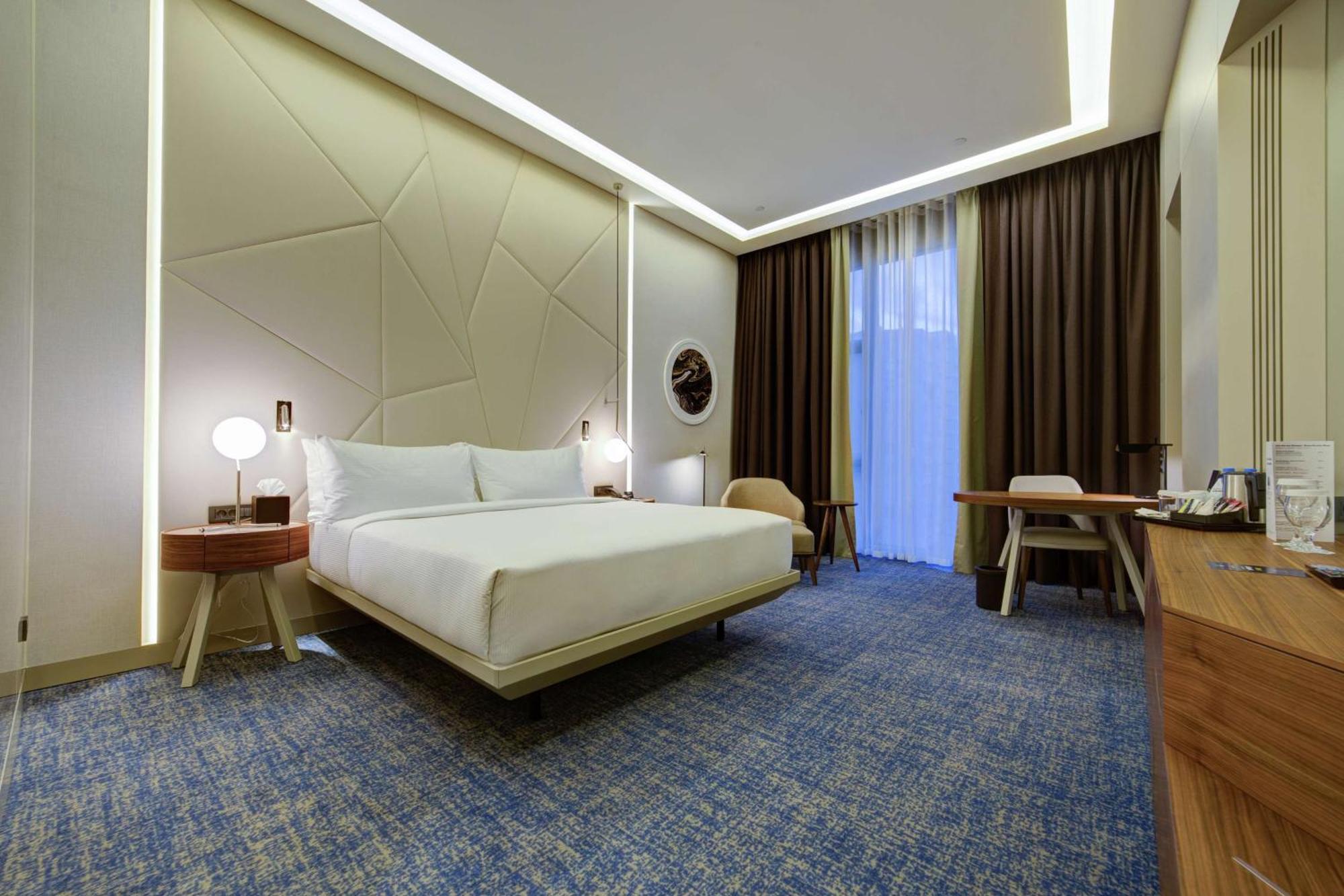 Doubletree By Hilton Adana Hotel Exterior photo